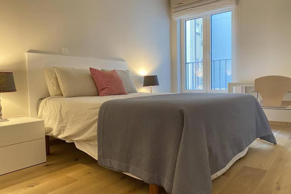 Bright Luxury Apartment Heart Of بروكسل المظهر الخارجي الصورة